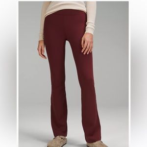 Lululemon Groove Pant SHR Flare *Nulu Color-Red Merlot Size-12 NWT